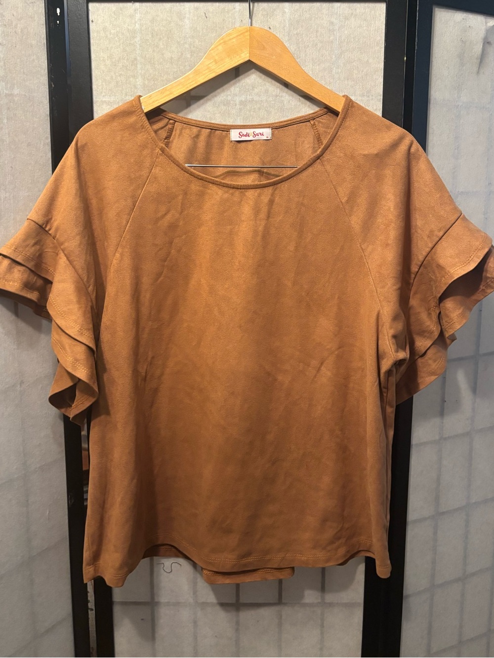SADI & SARI Boutique Suede-Like Tiered Ruffle Sleeve Top
